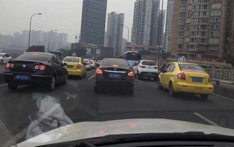  鸦鸿桥限号：开车过去会不会被罚？ 