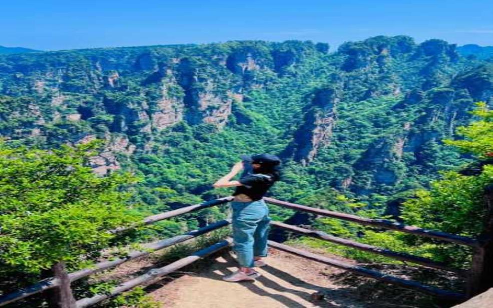 现在去张家界旅游合适吗, 现在去张家界会不会很拥挤