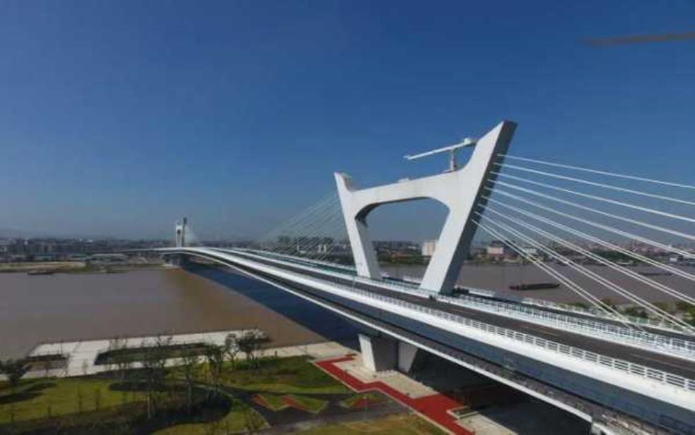 宁波甬江大桥限号吗:什么时间段不能走?