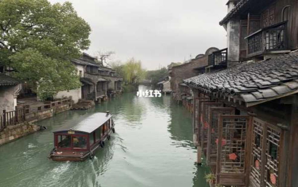 乌镇和周庄哪个更好玩,哪个文化底蕴更深厚