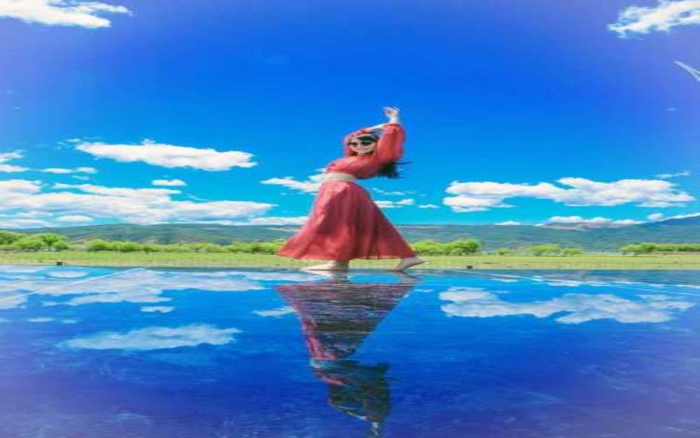 丽江拉海市天气:适合穿什么衣服去玩?