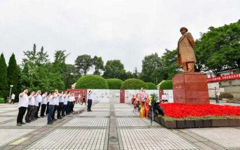 聂荣瑧简介,他有哪些值得我们学习的精神
