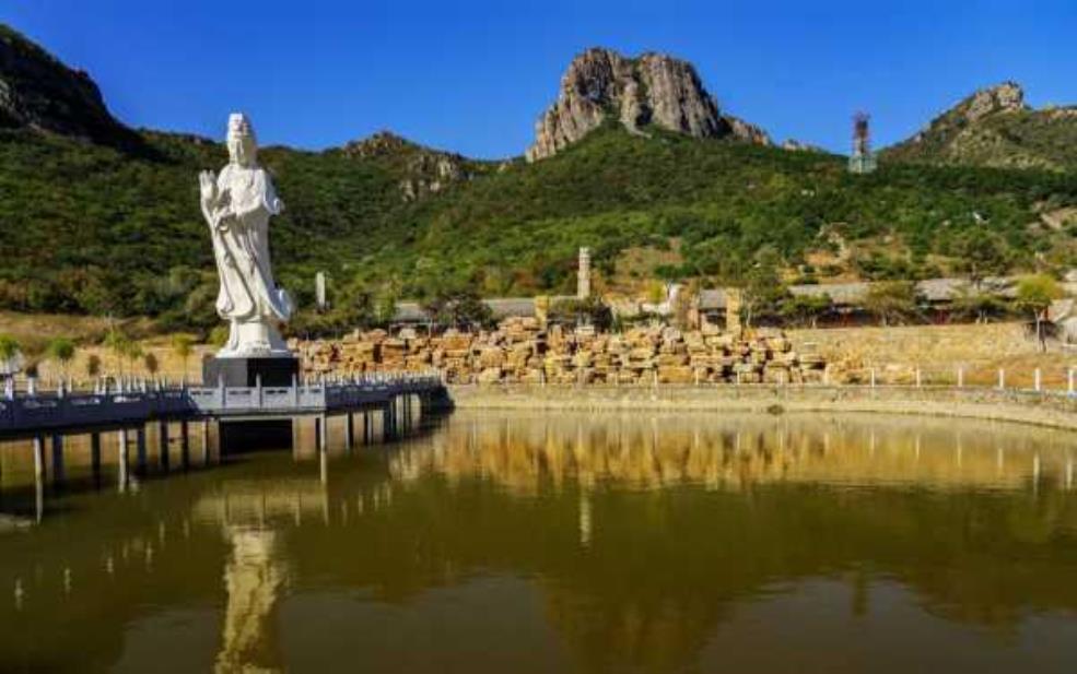  乌兰木图山风景区，探索宁静与自然的完美结合 