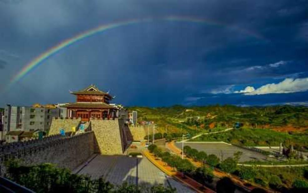 黄平旅游, 体验最美的自然与人文风景