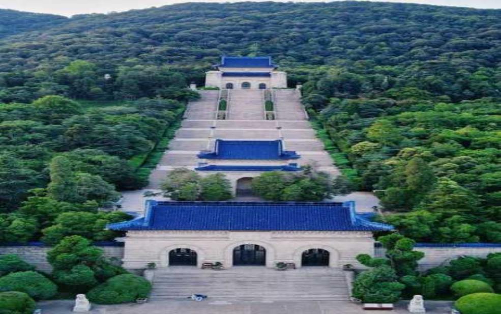  中山陵旅游, 探秘历史与自然的完美结合 