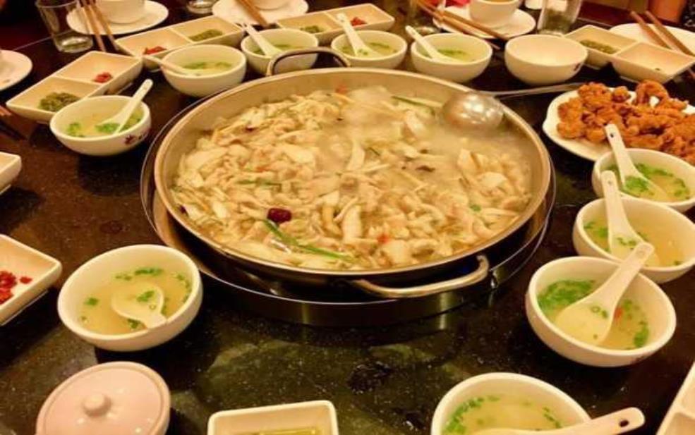  四川自贡旅游, 探秘盐都的魅力与美食 