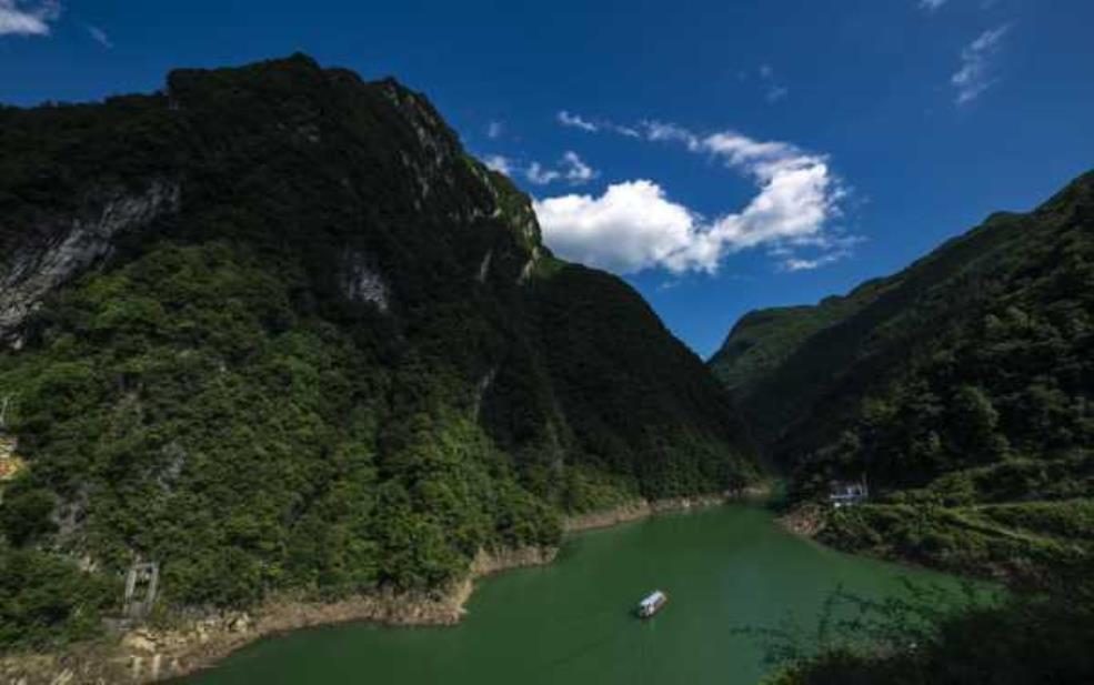  奉节县旅游, 探索美丽的山水风光 