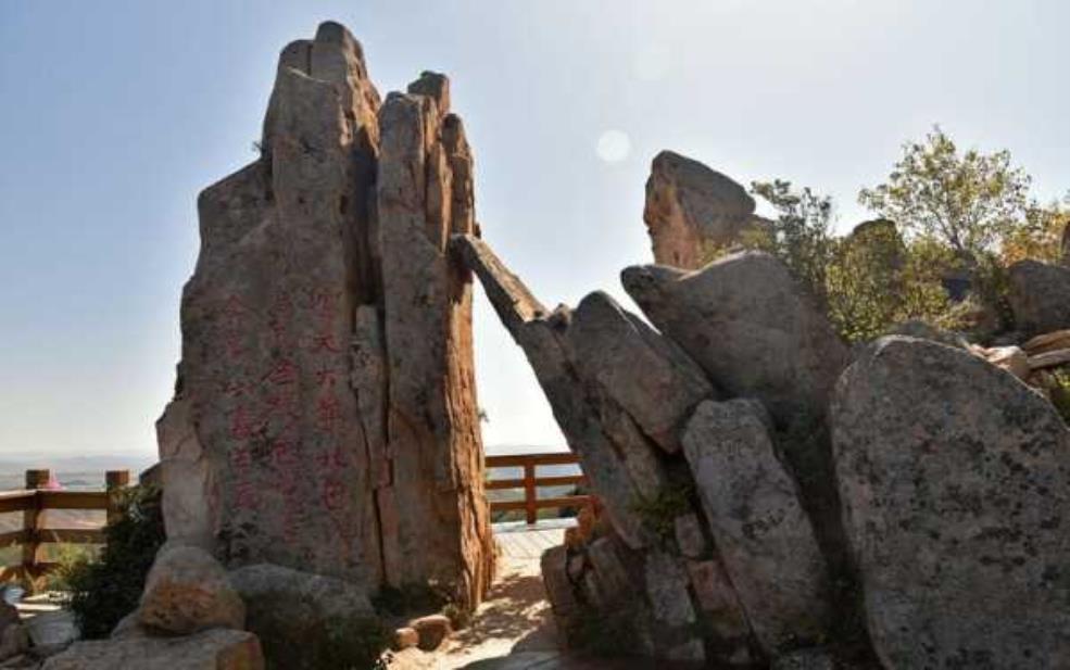  大黑山多高, 历史与奇观探索 