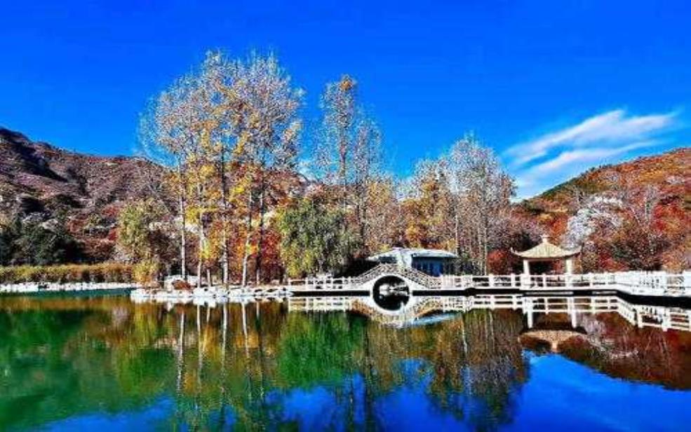 白银坨风景区, 探索自然之美与历史遗迹