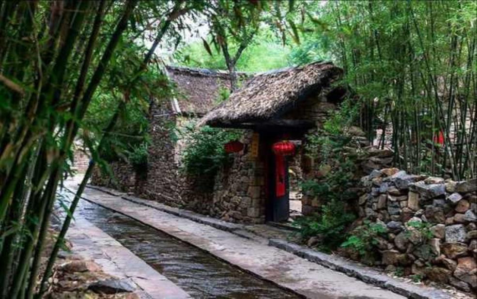  竹泉村在哪里, 探寻这一隐秘美景所在 