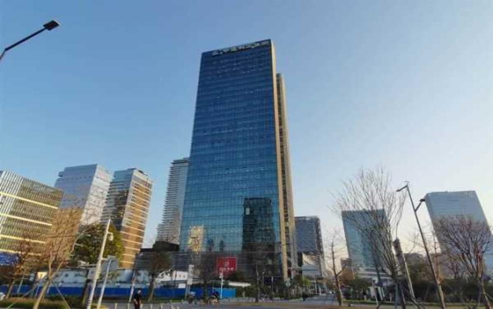 中工大厦，探索其独特建筑风格和历史价值 