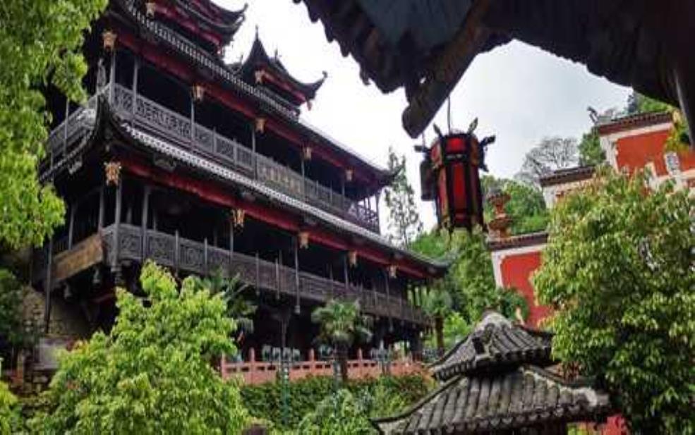  土司王宫, 探秘古老的民族文化之地 