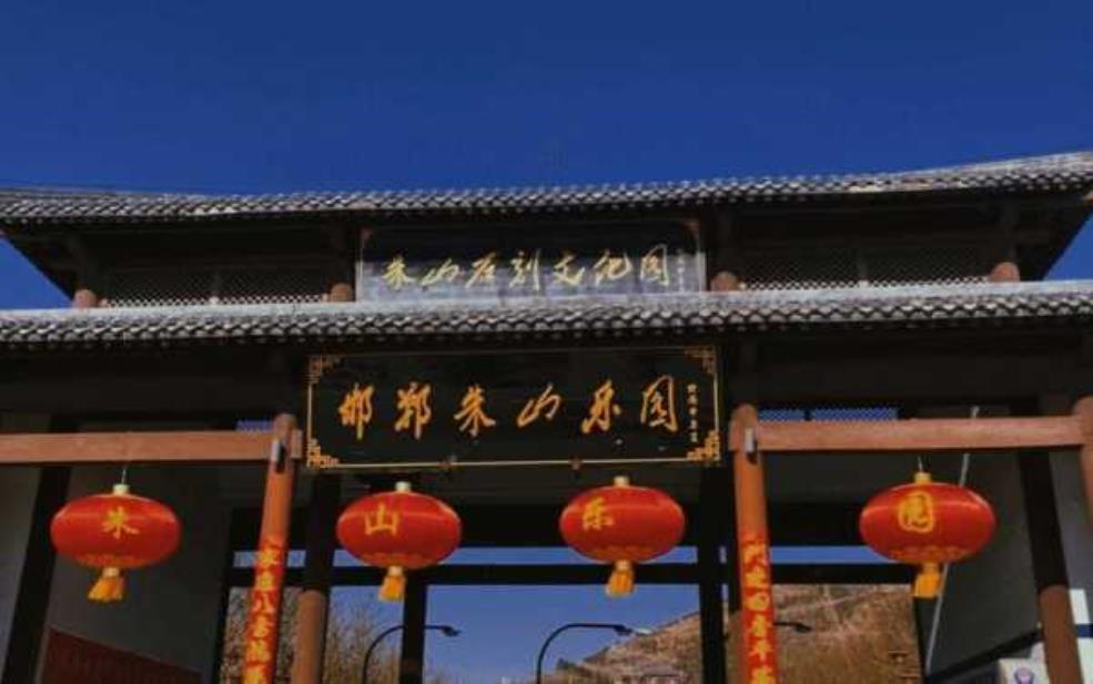  朱山石刻，探索其历史与艺术价值 