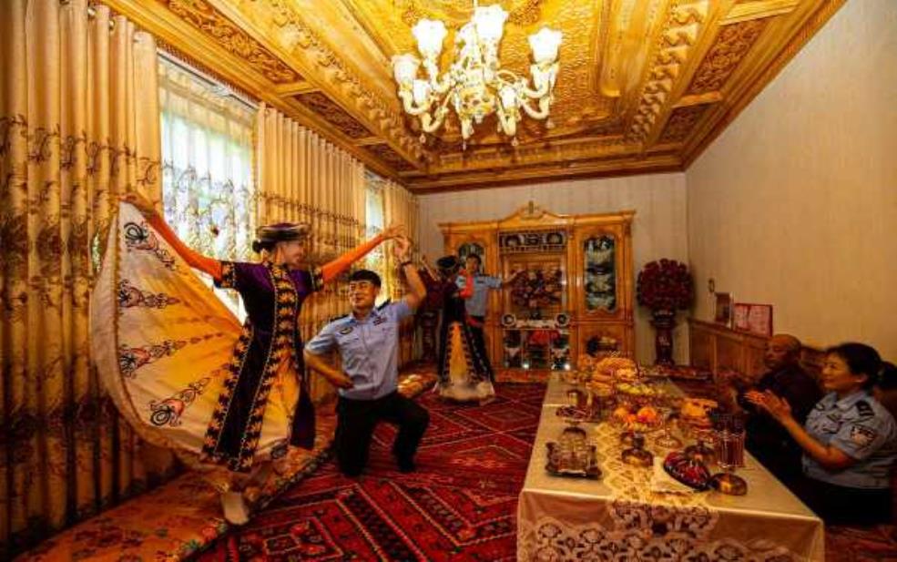 肉孜节图片,如何捕捉节日的美好瞬间?