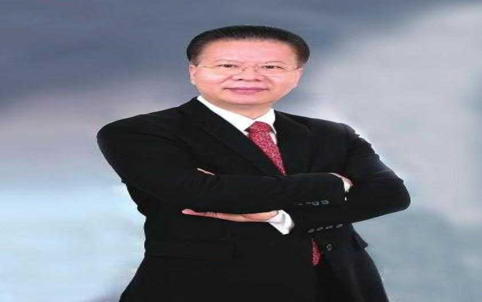  胡炳衡，新时代金融服务的领军人物吗？ 