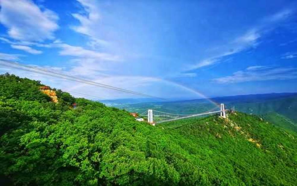  碧岩山的自然风光，如何规划你的旅行？ 