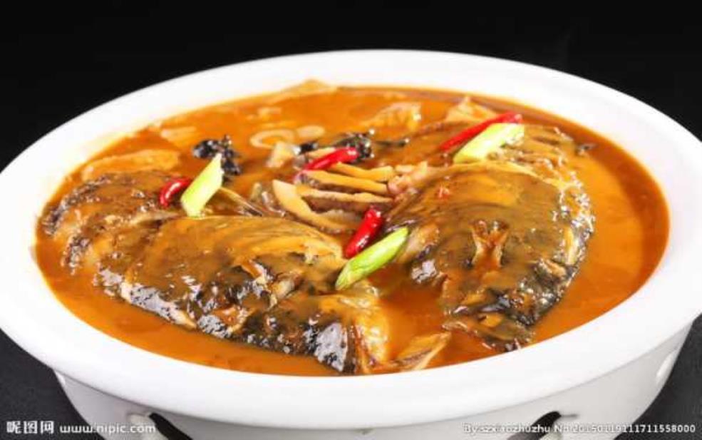 乾隆鱼头, 古代宫廷美食的秘密探秘