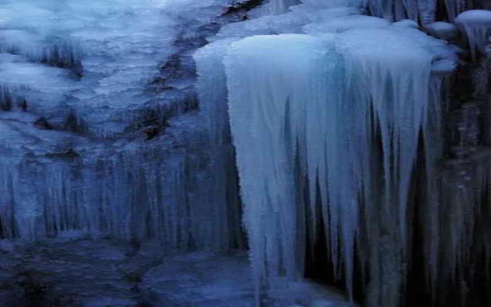  森波拉冰川水谷, 探索冰雪奇观的绝美景致 