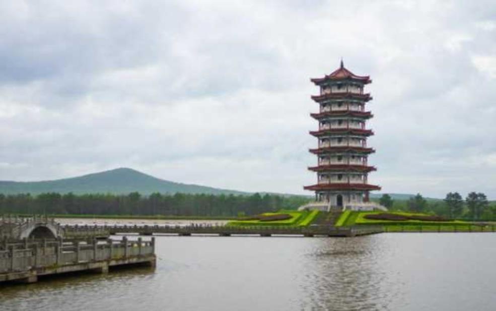  鸡西旅游攻略, 探索这座城市的必游景点 
