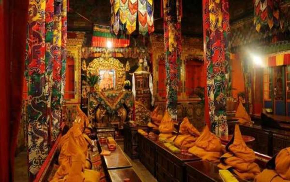  达隆寺：那它和别的寺庙有什么区别？ 