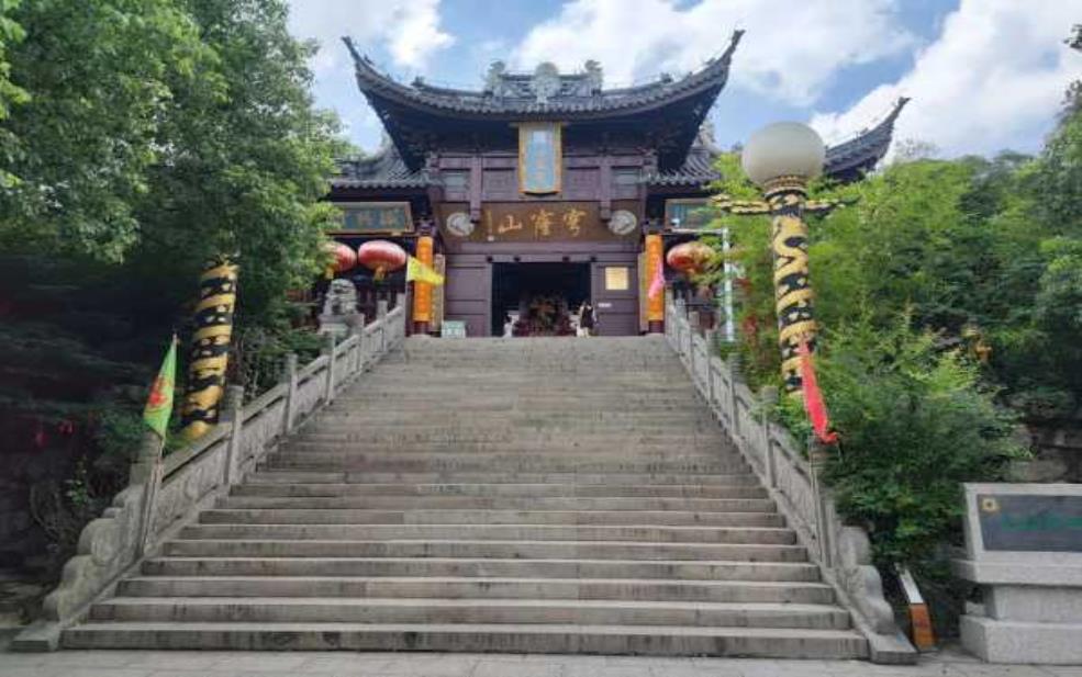  龙场悟道在哪里_探寻启示与智慧的圣地 