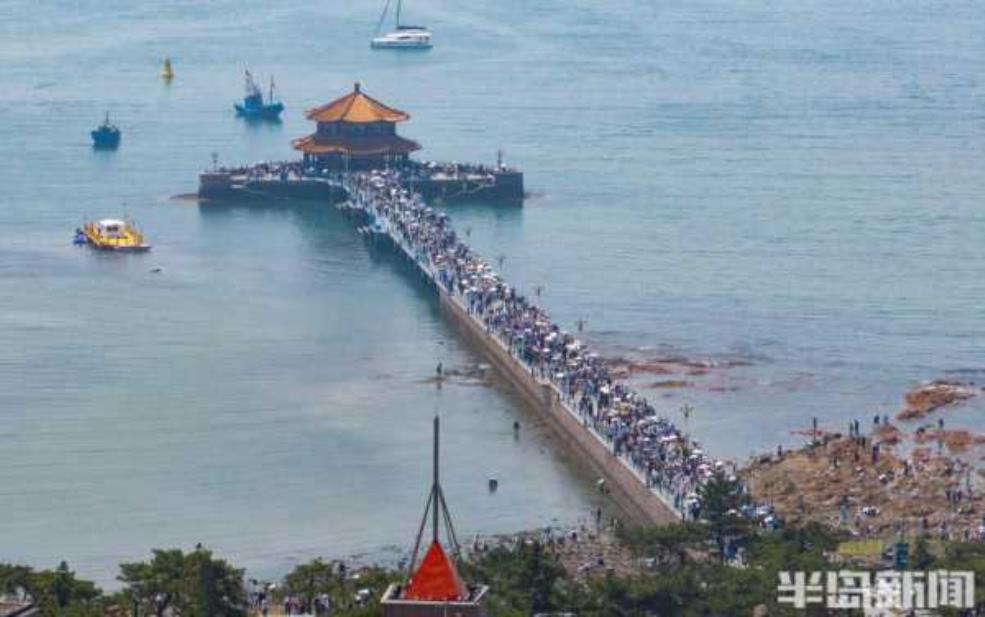  青岛栈桥收费吗_了解最新收费政策和游客体验 