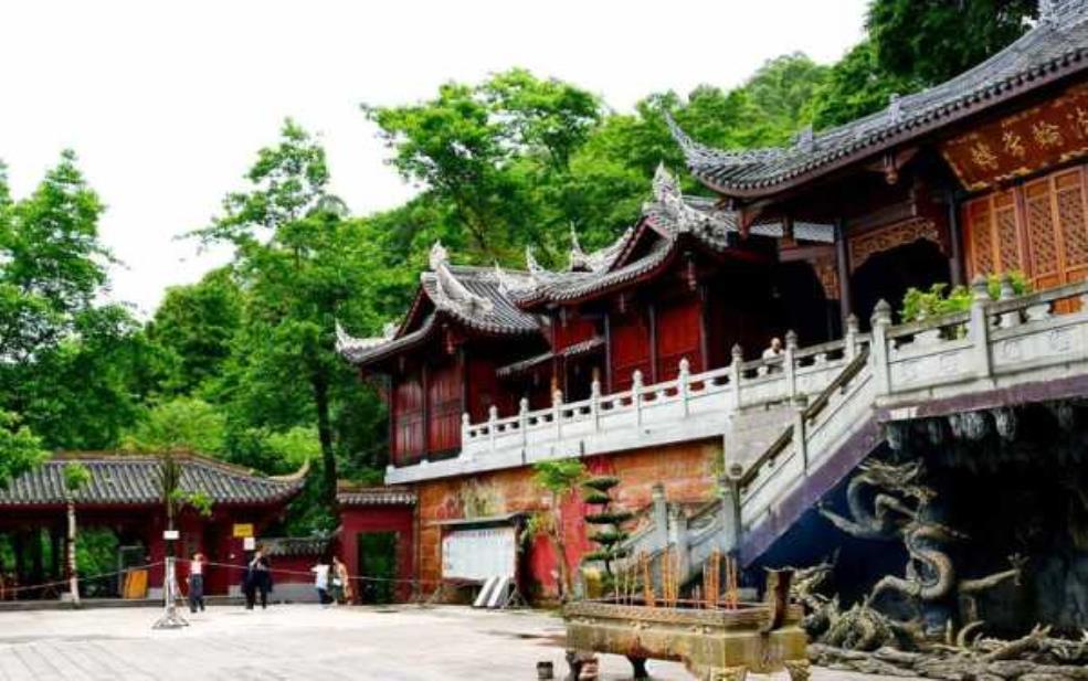  青岩寺在哪里_探寻这座古寺的魅力与位置 