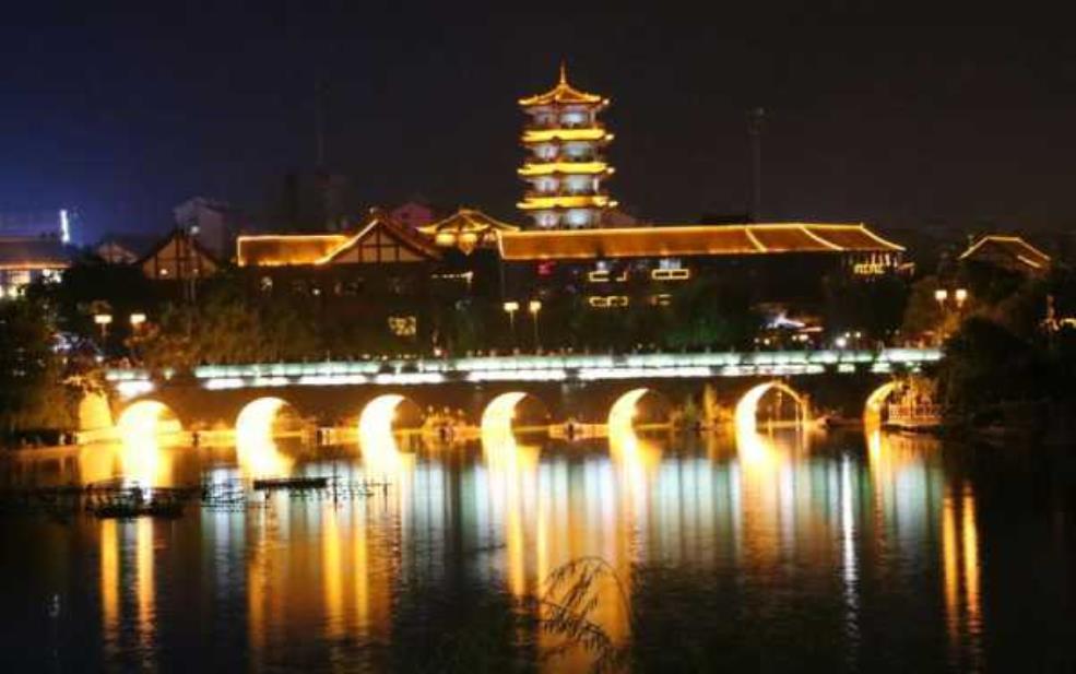  银海宋城_探秘这个梦想中的旅游胜地 