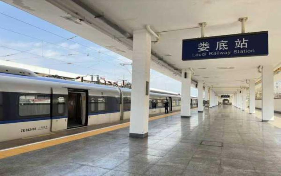  怀化南站_最新交通信息与站内设施介绍 
