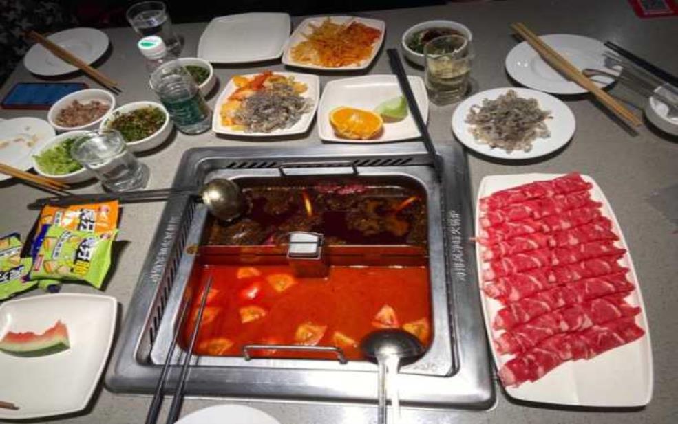  海底捞西单店_火锅体验超乎想象吗？ 