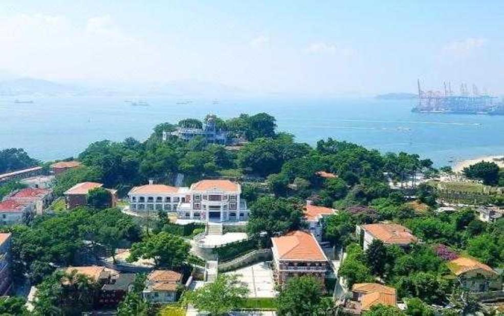  鼓浪屿画廊旅馆_让你体验艺术与海景的完美结合 