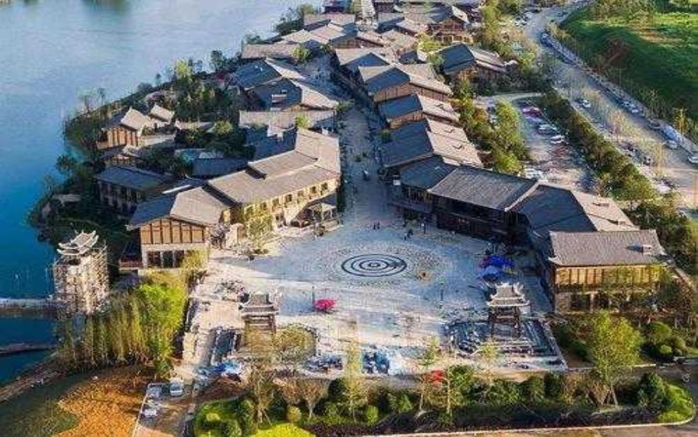  镇龙镇，探索这个秘境小镇的魅力 